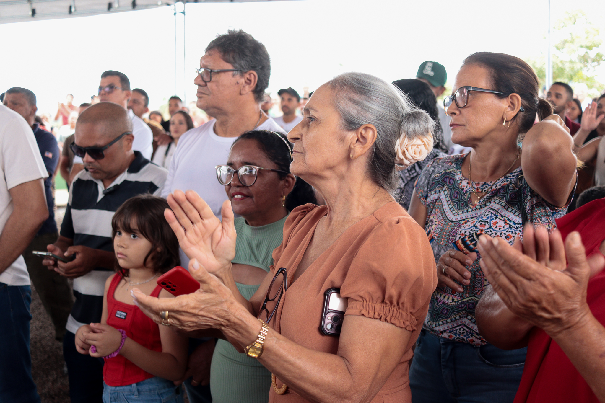 São João do Paraíso recebe caminhão para fortalecer o desenvolvimento local