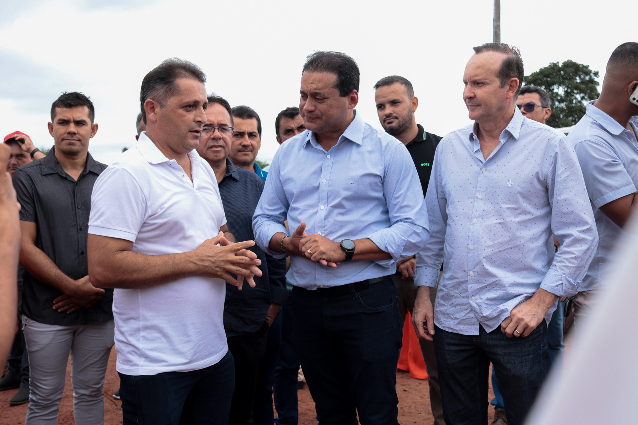 São João do Paraíso recebe caminhão para fortalecer o desenvolvimento local